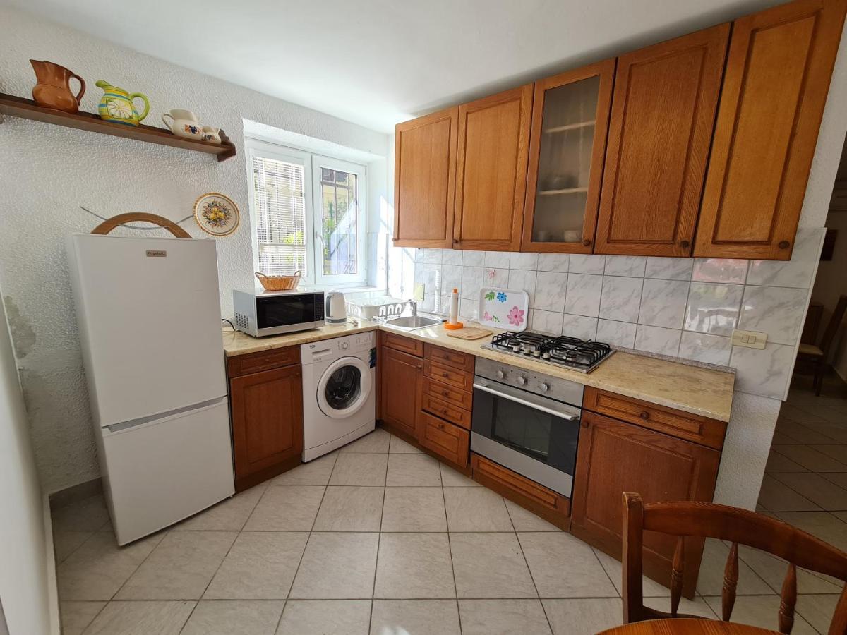 Apartma Pina Apartment Izola Exterior photo